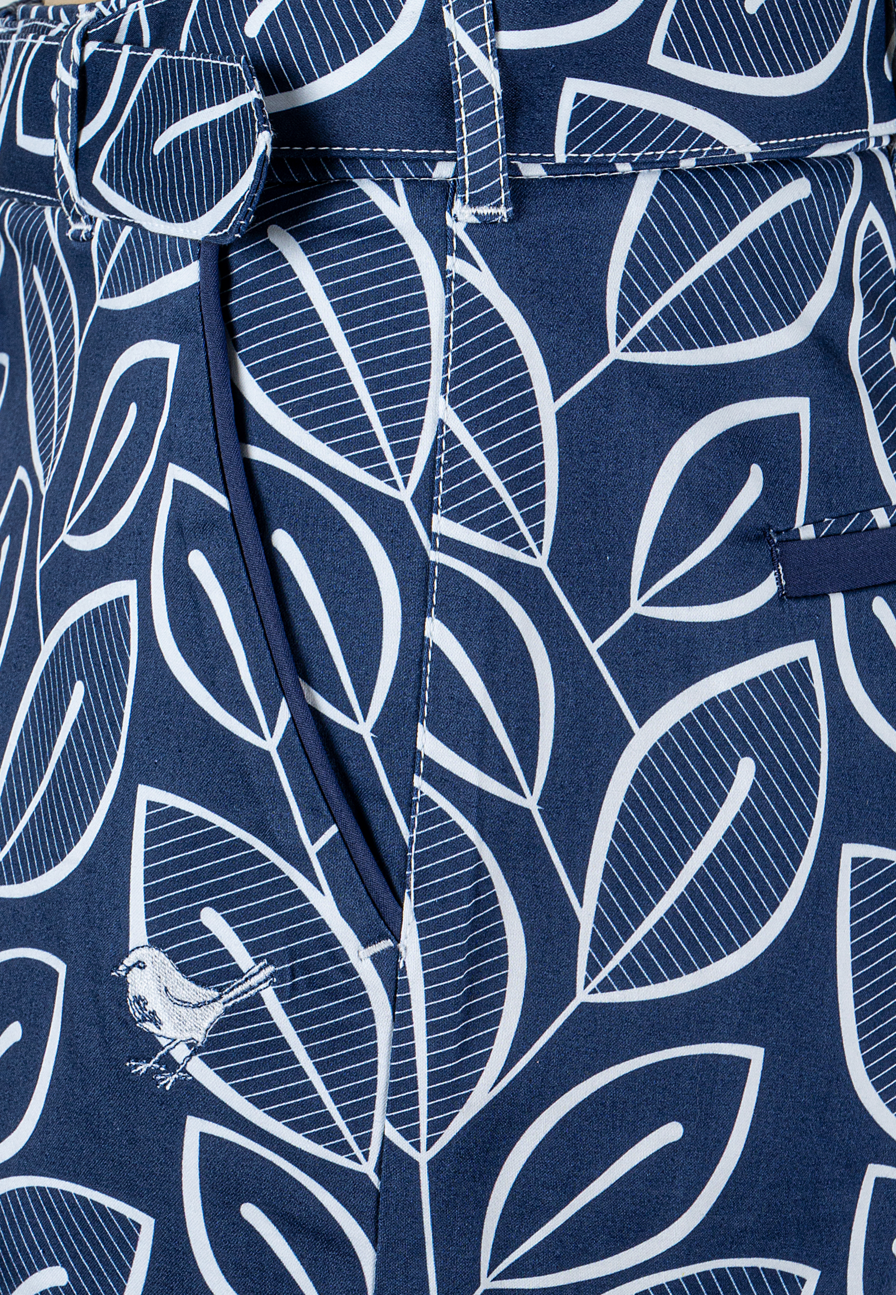 bermuda NAVY LEAVES